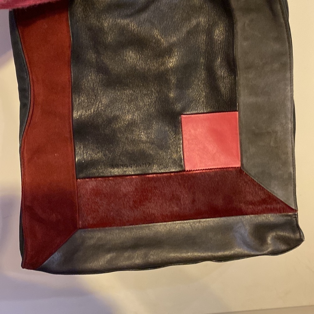 Longchamp
Art Walk Mixed Media Tote Bag. - Picture 2 of 9